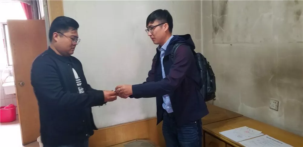 不远千里，上海司法拍卖工作队伍亲赴内蒙古包头市执行过户交接房产标的