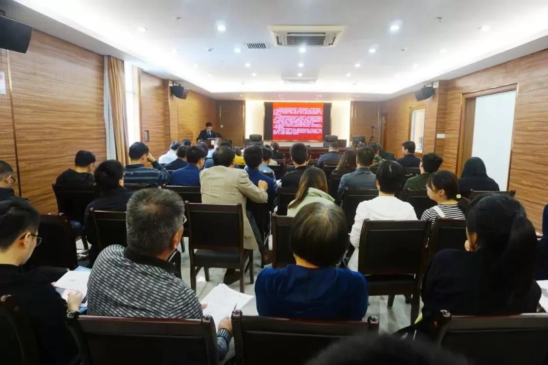 和谐社会 为爱而行——第六届公益慈善拍卖会圆满落幕